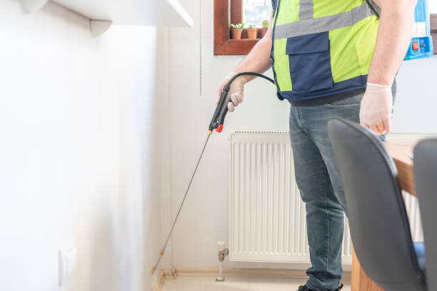 Best Commercial Pest Control Services  in Suisun City, CA